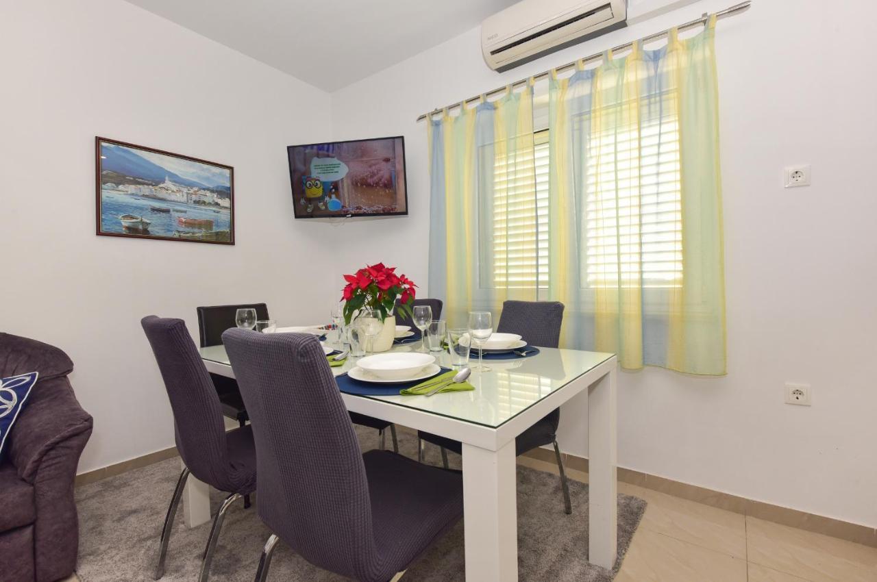 Antonio Apartment มาคาร์สกา ภายนอก รูปภาพ