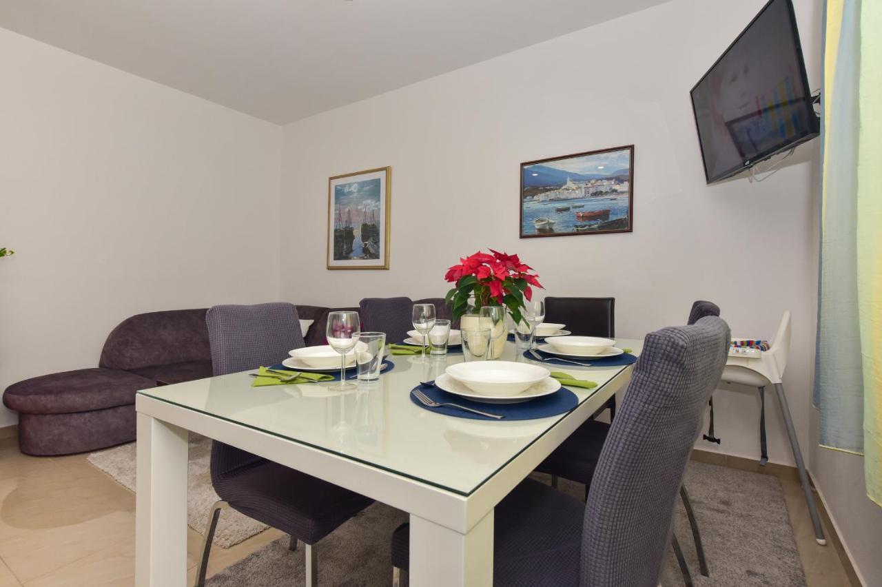 Antonio Apartment มาคาร์สกา ภายนอก รูปภาพ
